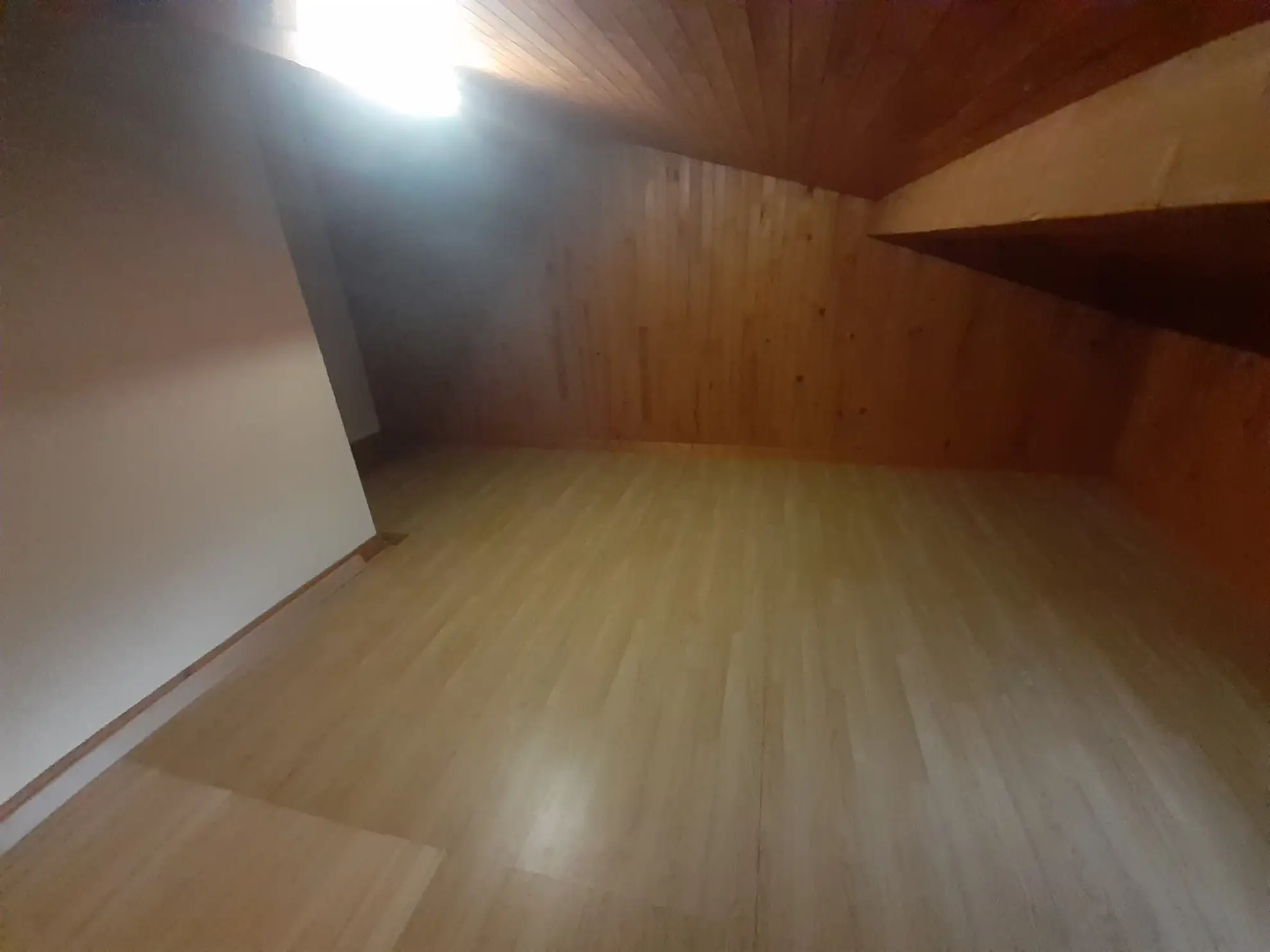 Maison à rénover de 195 m² avec terrain de 799 m² à Marcigny 