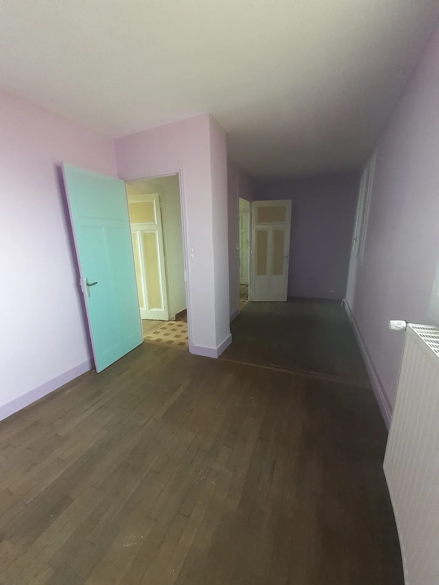 Maison à rénover de 195 m² avec terrain de 799 m² à Marcigny 