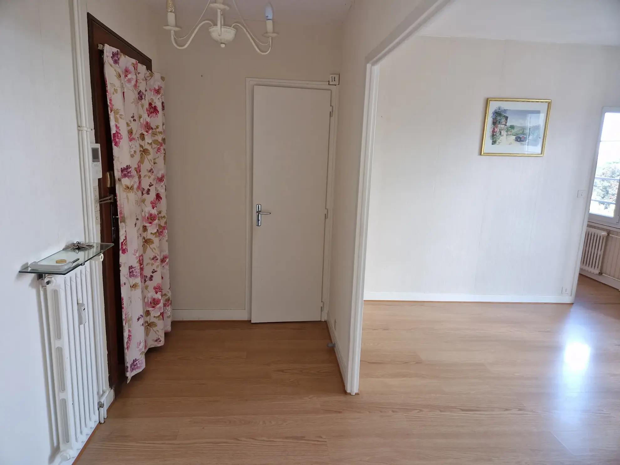 Appartement 2 pièces avec garage au centre-ville d'Autun 