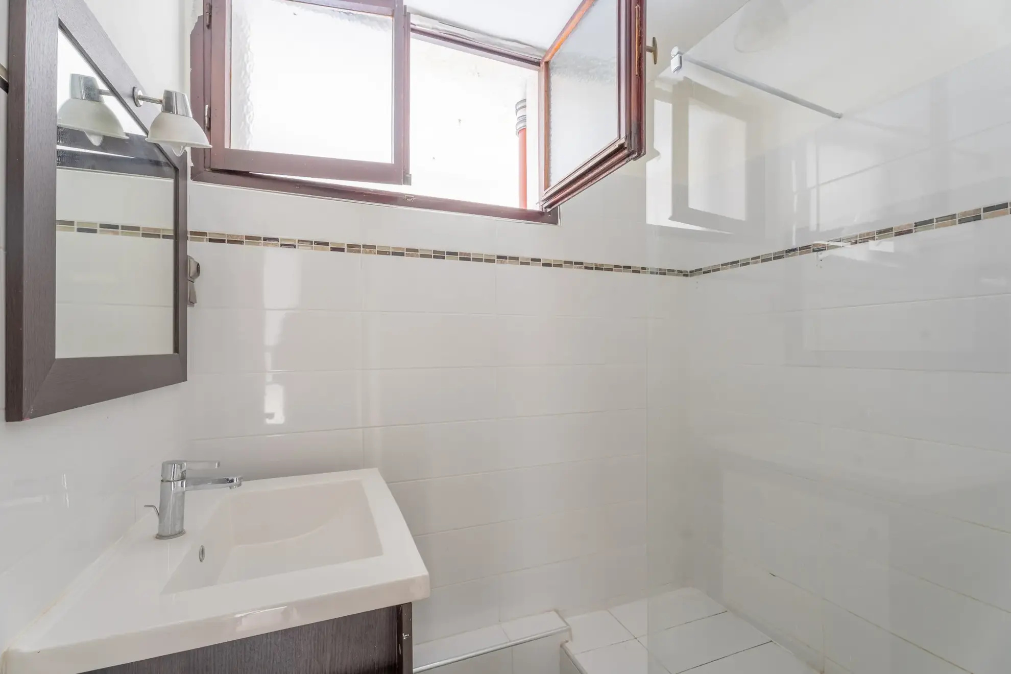 Bel appartement 3 chambres avec balcon au Cabout à Marseille 