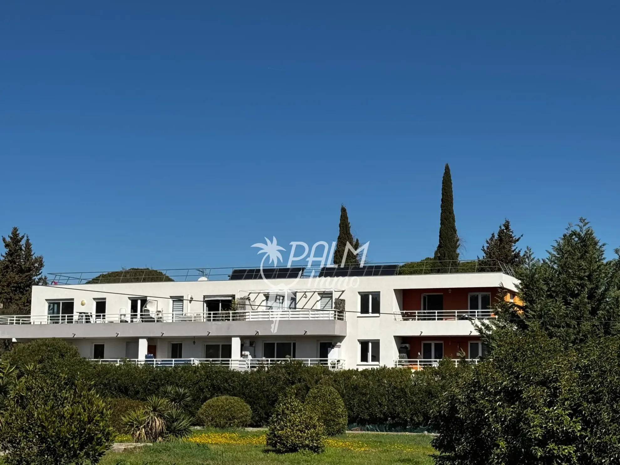 Appartement 3 pièces avec terrasse et parking à Mandelieu-la-Napoule 