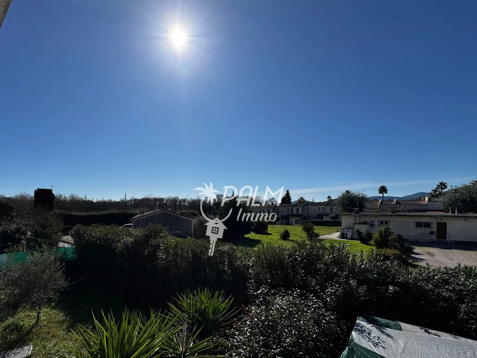 Appartement 3 pièces avec terrasse et parking à Mandelieu-la-Napoule 