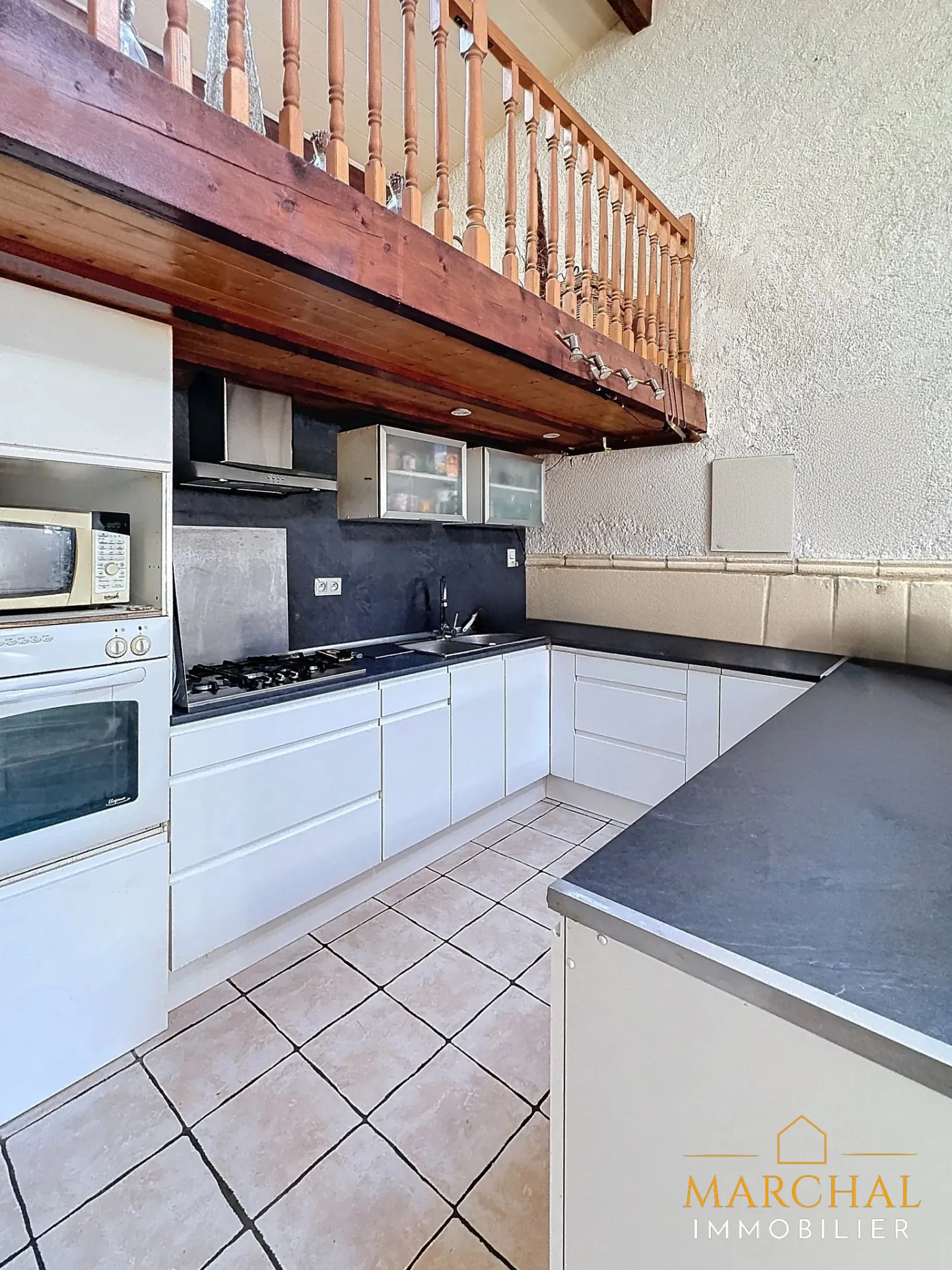 Maison atypique de 183 m² à Courcelles-sur-Nied avec jardin et terrasse 