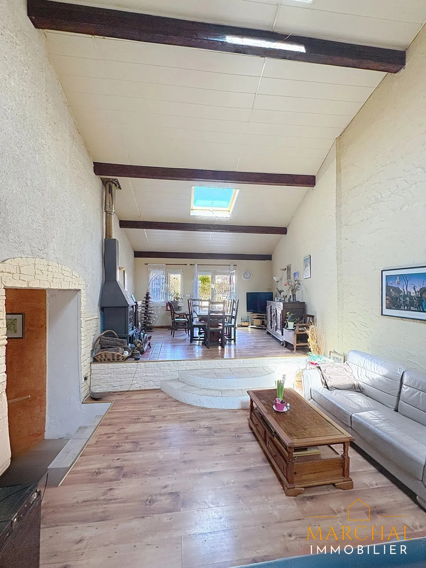 Maison atypique de 183 m² à Courcelles-sur-Nied avec jardin et terrasse 