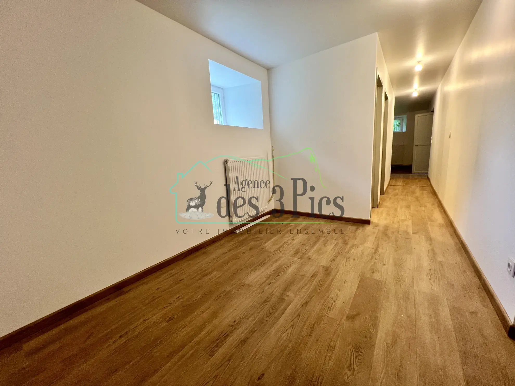 Maison en pierre rénovée avec dépendances et grand jardin à Aspet (31160) 