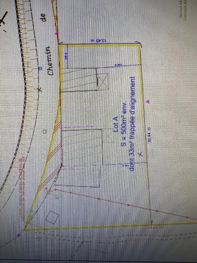 Maisonette en pisé à réhabiliter à Saint-Clair-du-Rhône, terrain 500 m² 