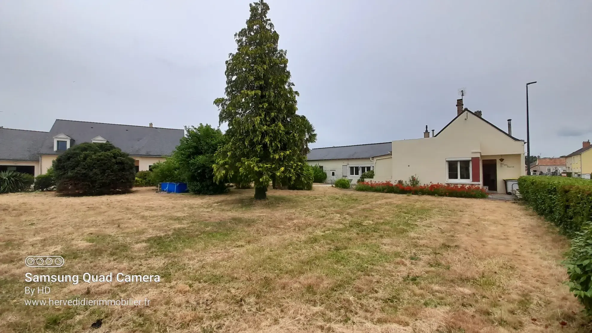 Belle maison de 122 m² avec terrain constructible à Le Bailleul - Idéal résidence ou investissement