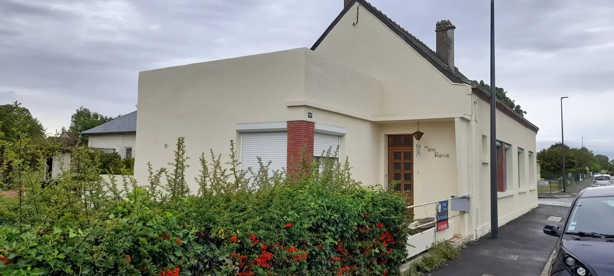 Belle maison de 122 m² avec terrain constructible à Le Bailleul - Idéal résidence ou investissement 