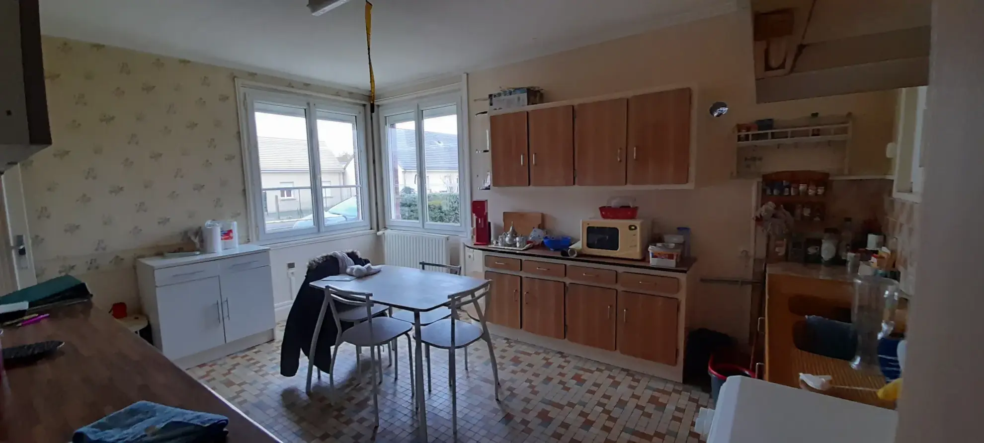 Belle maison de 122 m² avec terrain constructible à Le Bailleul - Idéal résidence ou investissement 