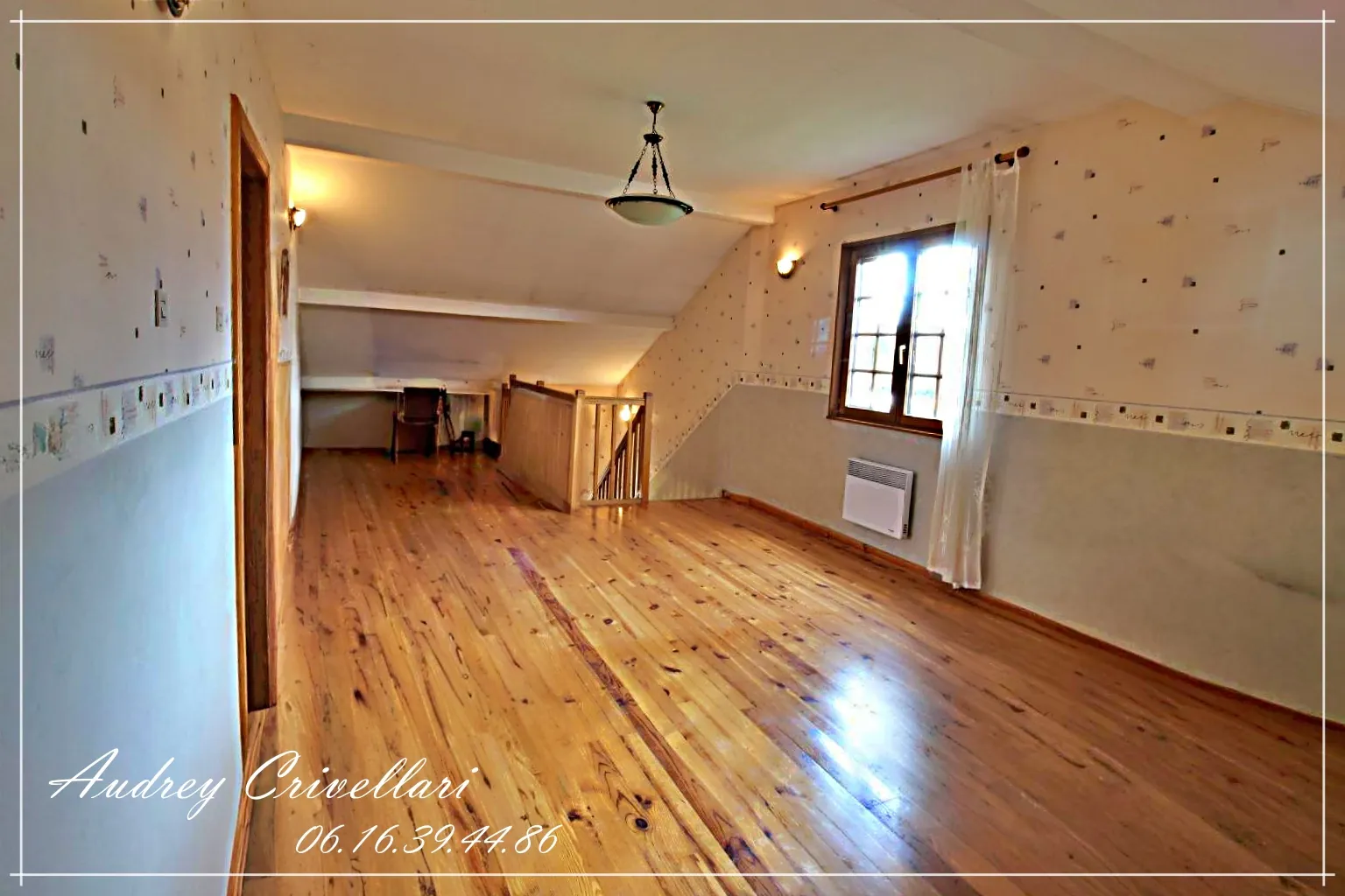 Charmante maison de 111 m² à Saint-Léonard avec garage, proche commodités 