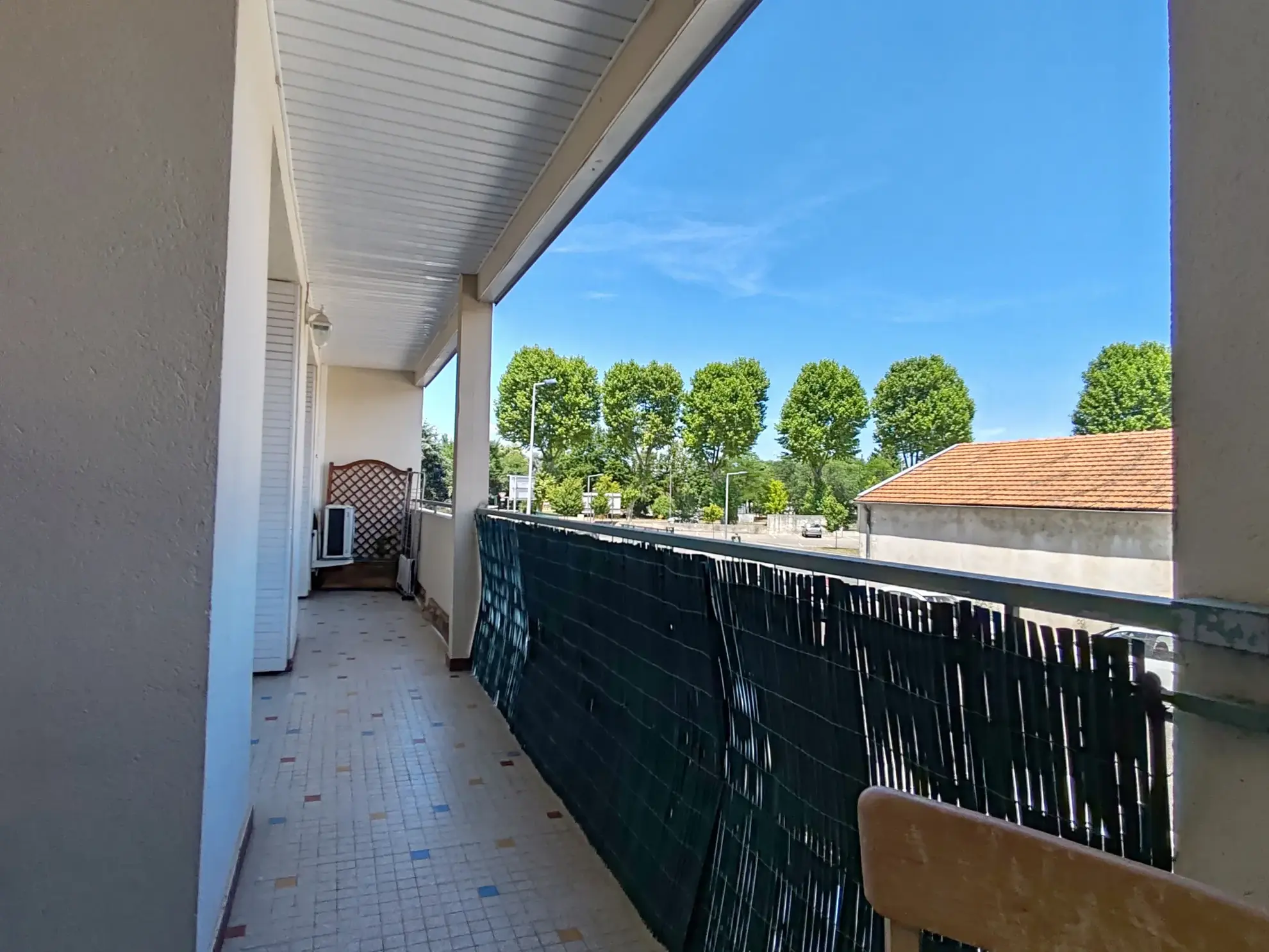 Appartement T3 lumineux de 74m² avec balcon, cave et garage à Guilherand-Granges 