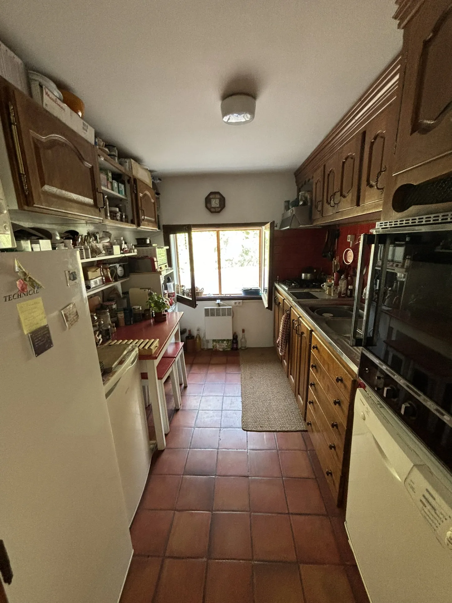 Maison de campagne en pierre avec deux logements à vendre à Crestet 