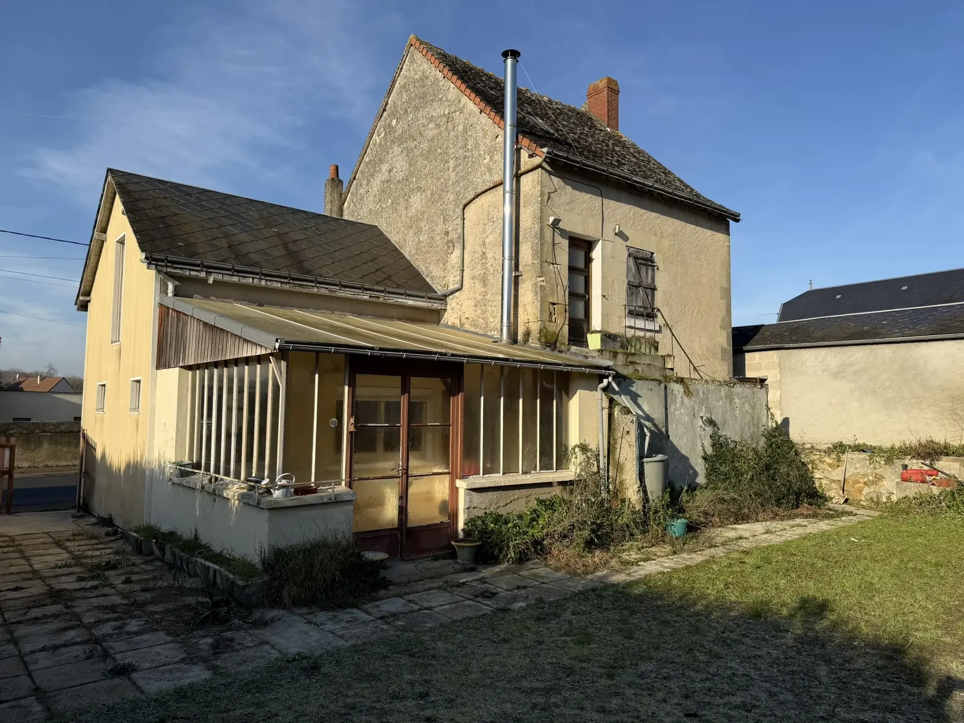 Maison ancienne de 87 m² avec grand terrain à Descartes (37160)