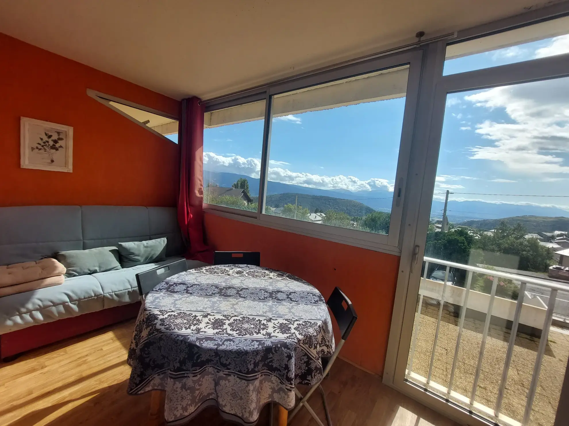 Appartement avec véranda à Font-Romeu Odeillo, vue montagne