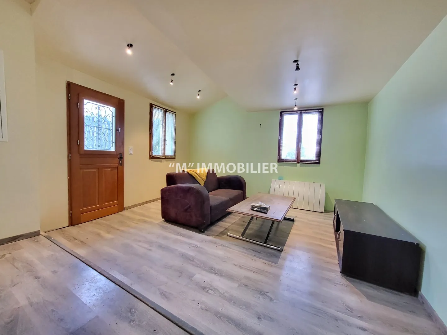 Immeuble à vendre à Nogent-l’Artaud avec forte rentabilité et potentiel d’aménagement 