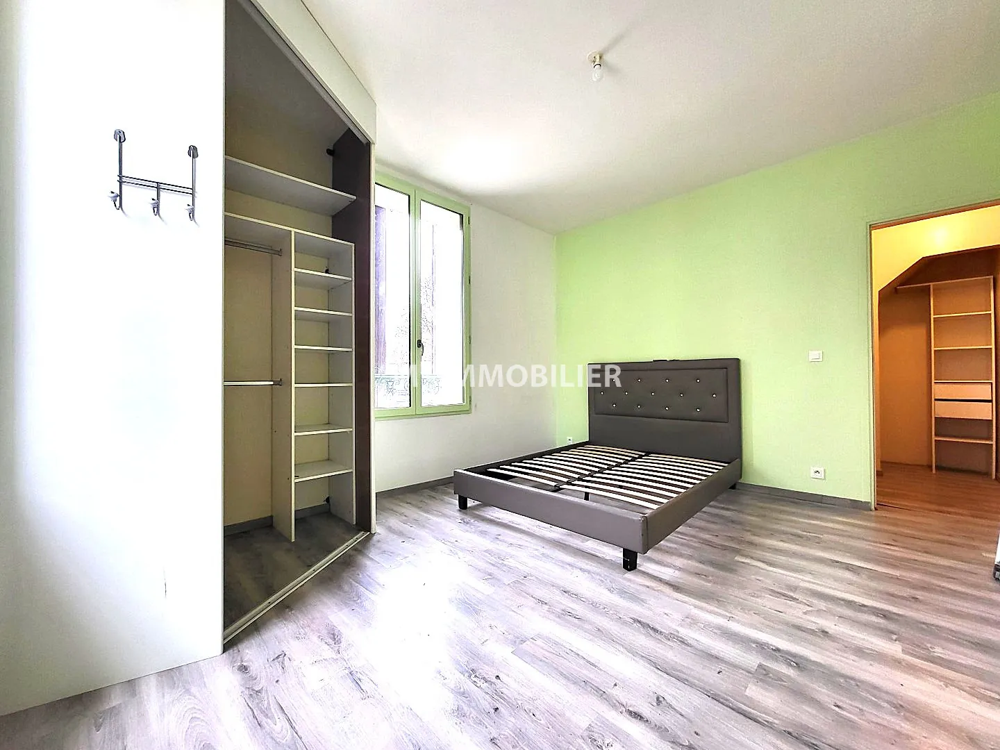 Immeuble à vendre à Nogent-l’Artaud avec forte rentabilité et potentiel d’aménagement 