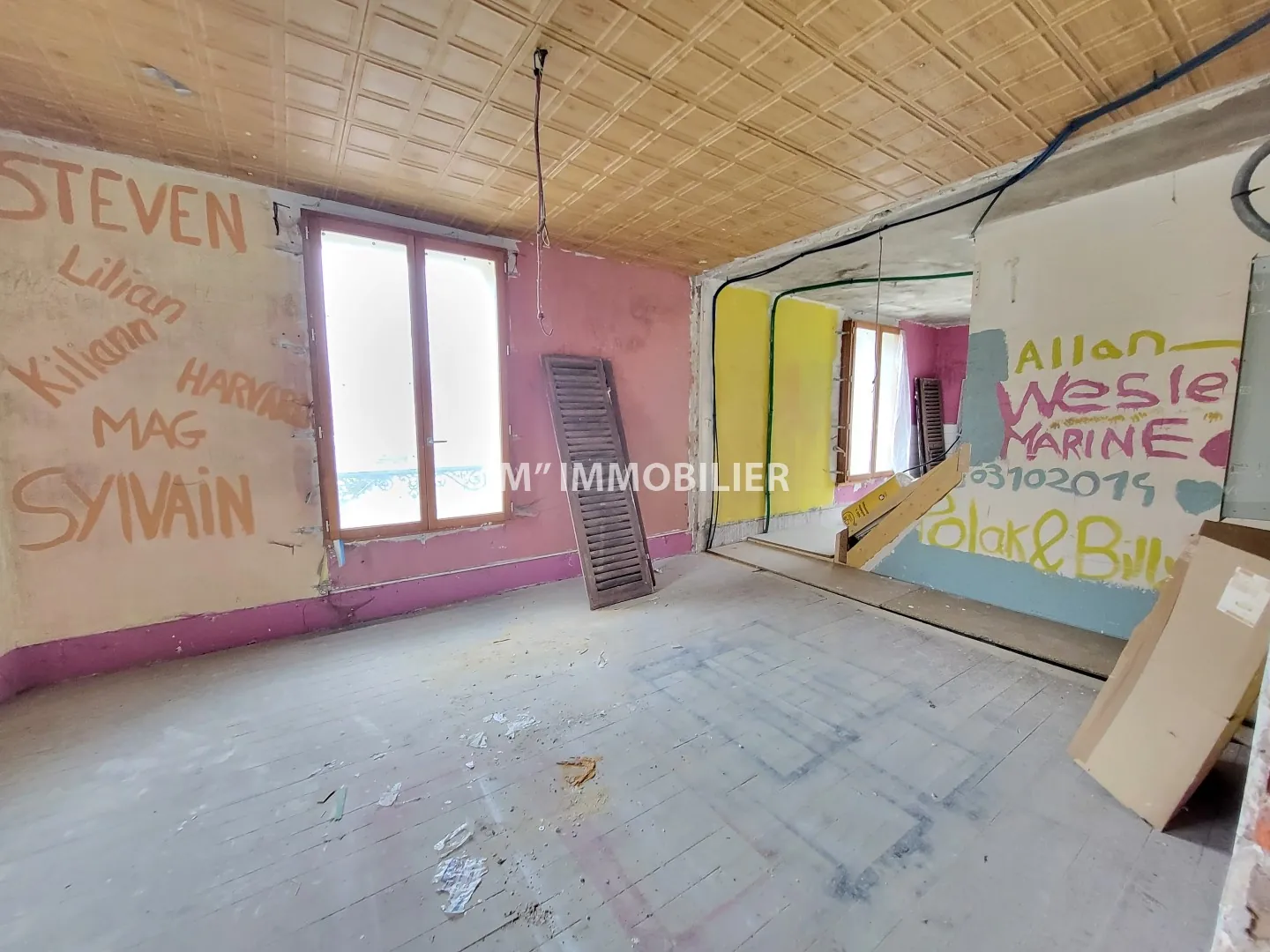 Immeuble à vendre à Nogent-l’Artaud avec forte rentabilité et potentiel d’aménagement 