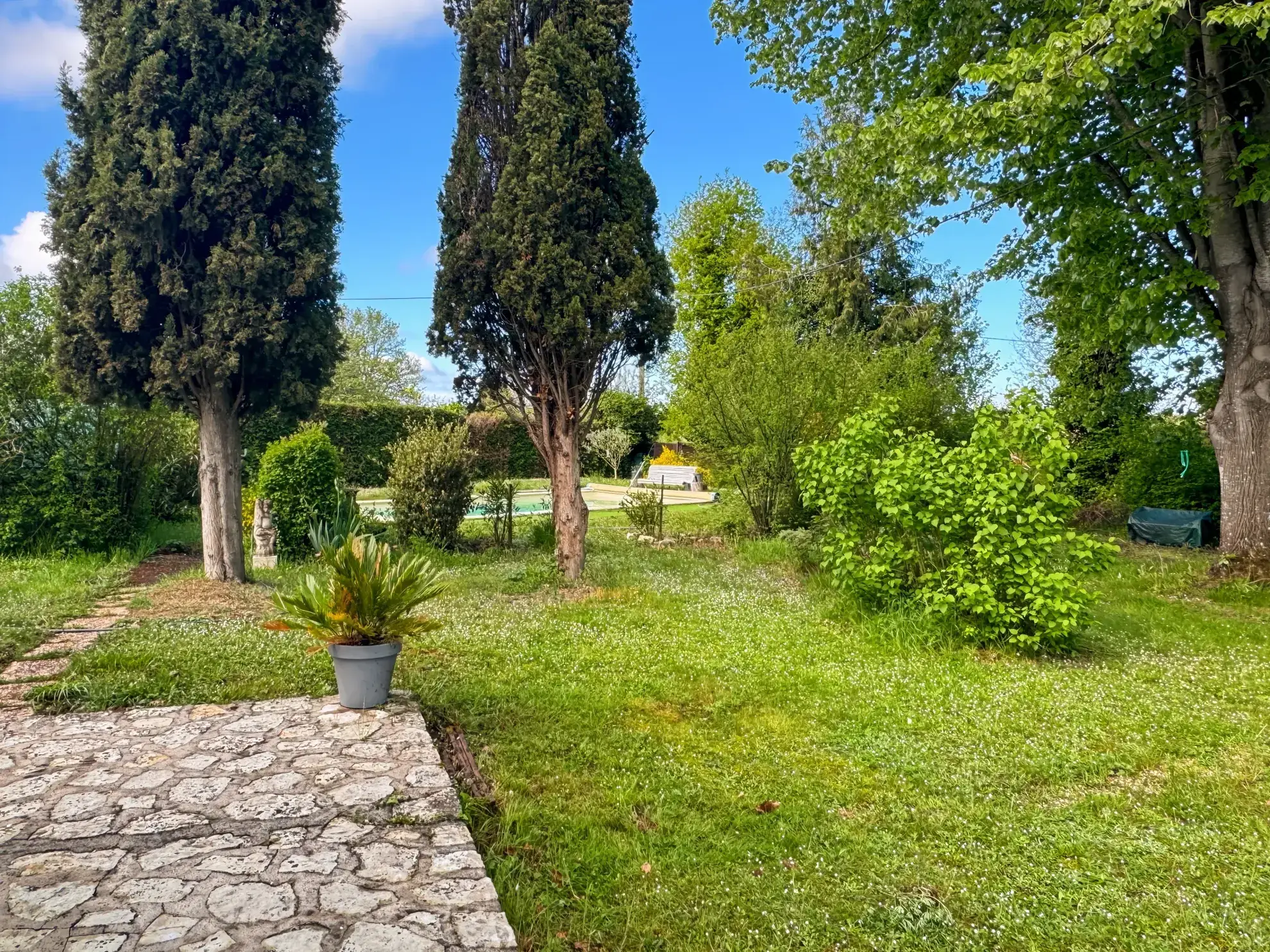 Maison 3 chambres avec piscine à Riberac - 95 m² rénovés 