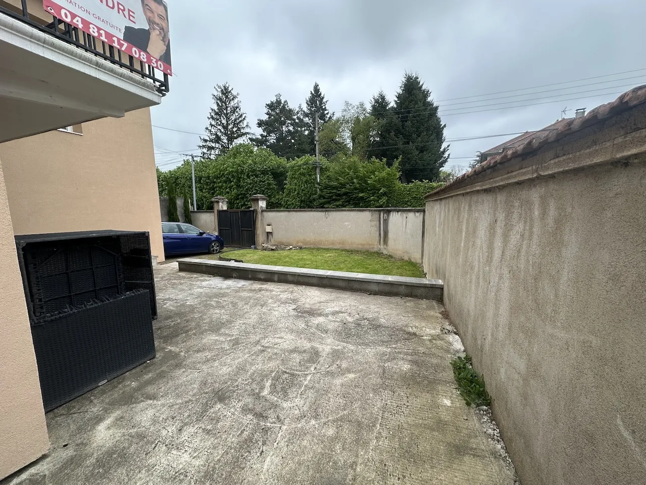 Maison de 136 m² à Riorges avec terrasse et 3 chambres, proche commodités 