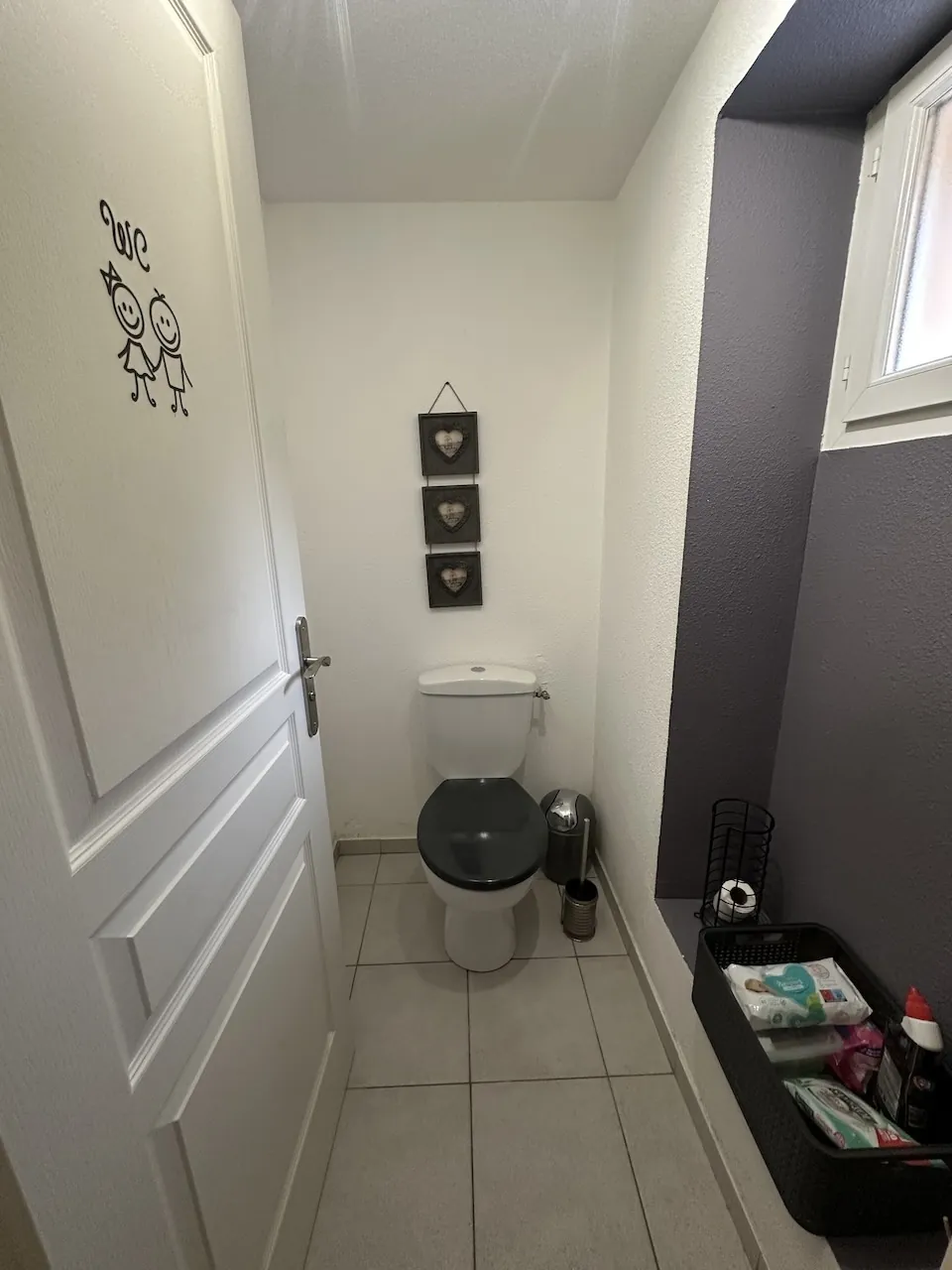 Maison de 136 m² à Riorges avec terrasse et 3 chambres, proche commodités 