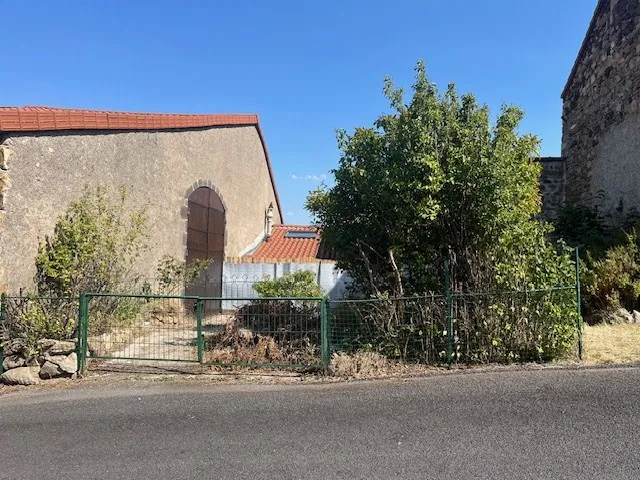 Maison en pierre de 160 m² à Saint-Gènes-Champanelle proche Clermont-Ferrand 