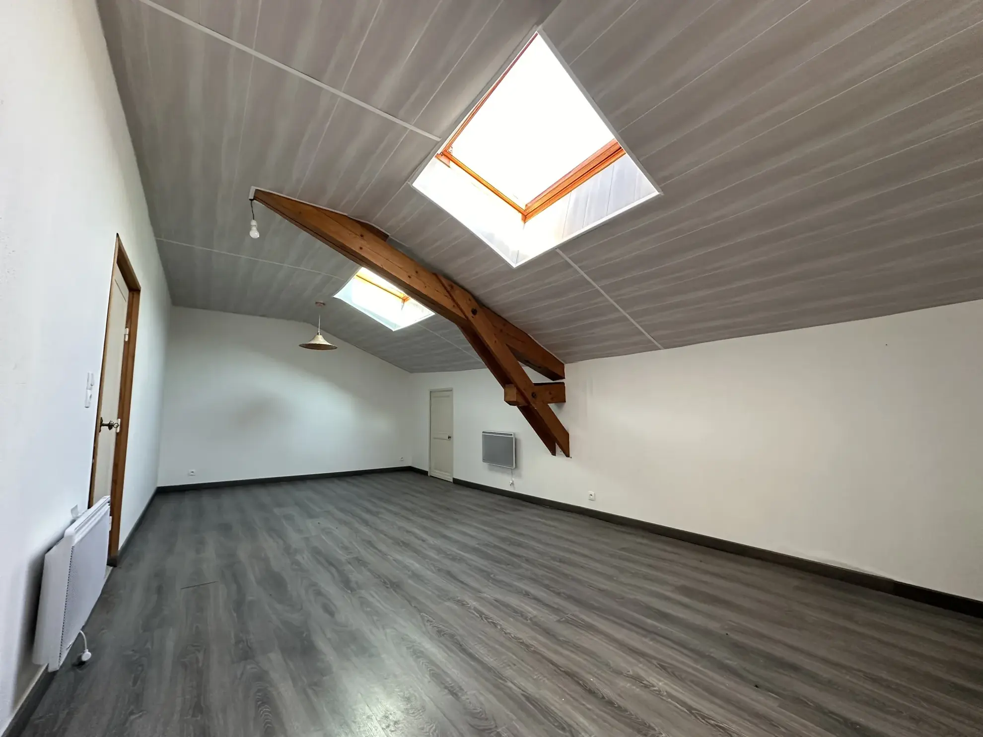 Maison en pierre de 160 m² à Saint-Gènes-Champanelle proche Clermont-Ferrand 