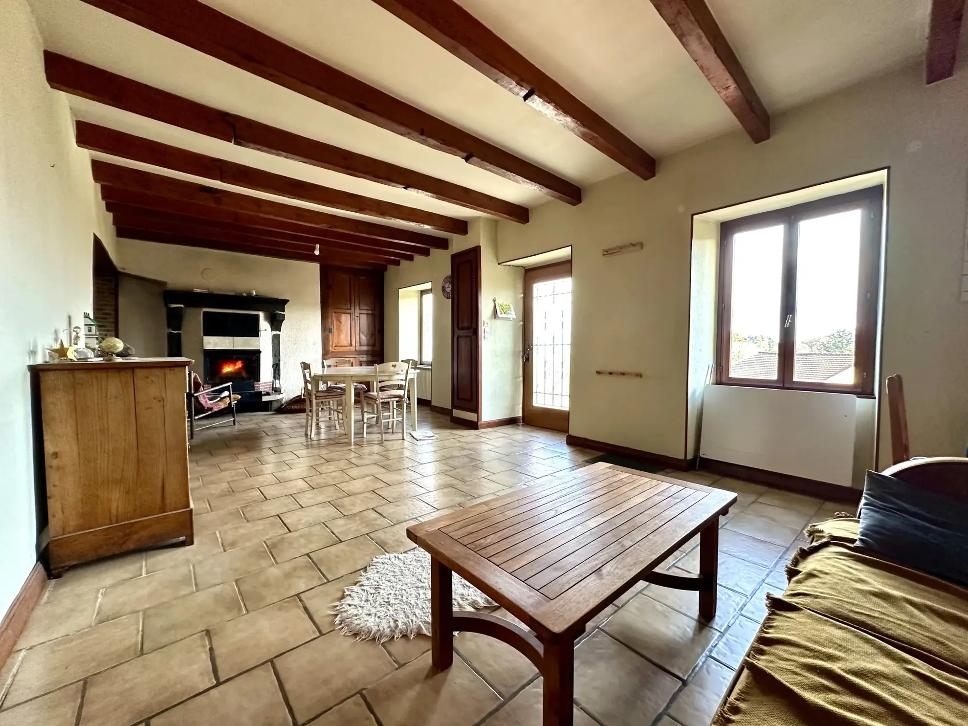 Maison en pierre de 160 m² à Saint-Gènes-Champanelle proche Clermont-Ferrand 