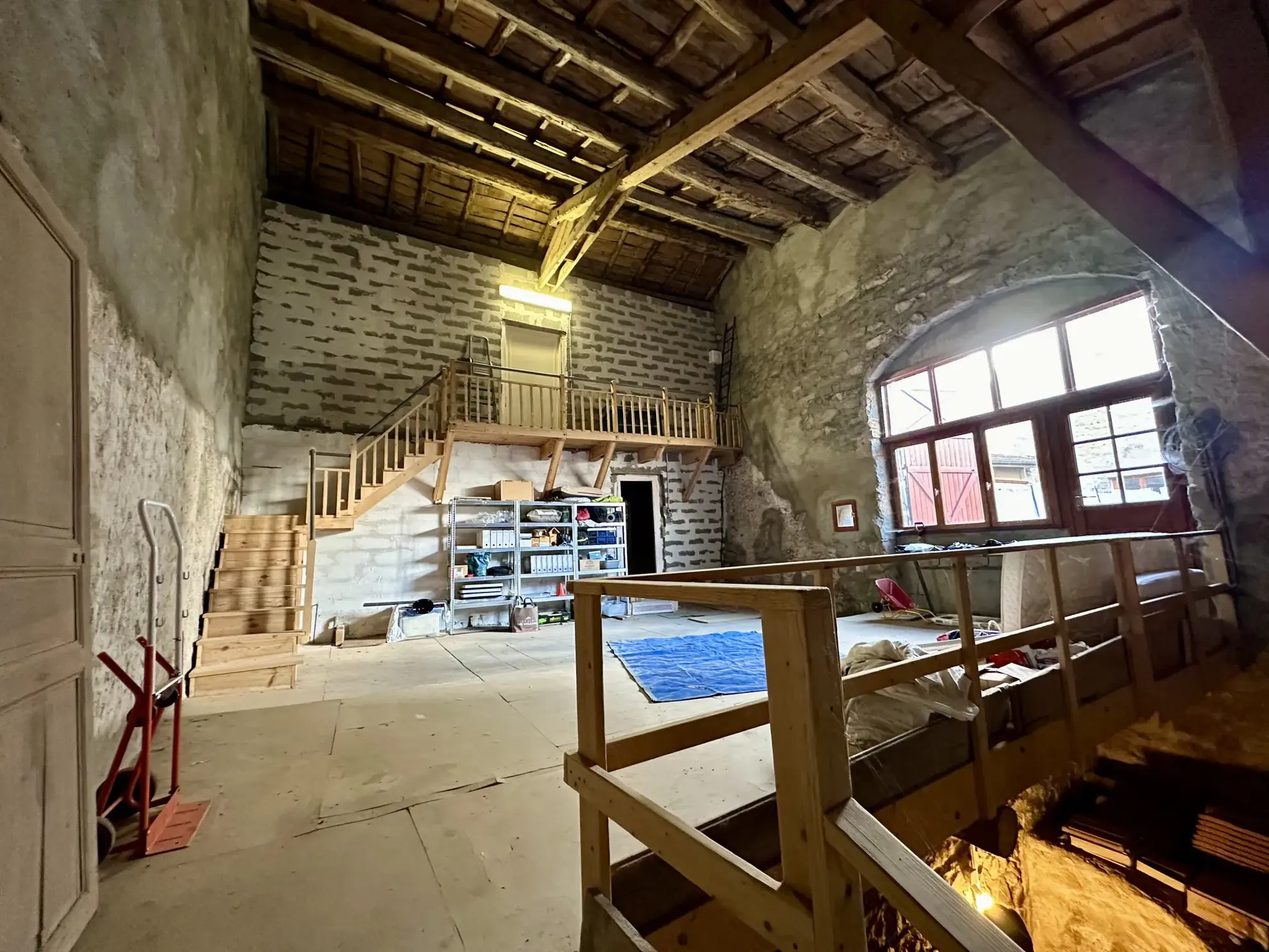 Maison en pierre de 160 m² à Saint-Gènes-Champanelle proche Clermont-Ferrand 