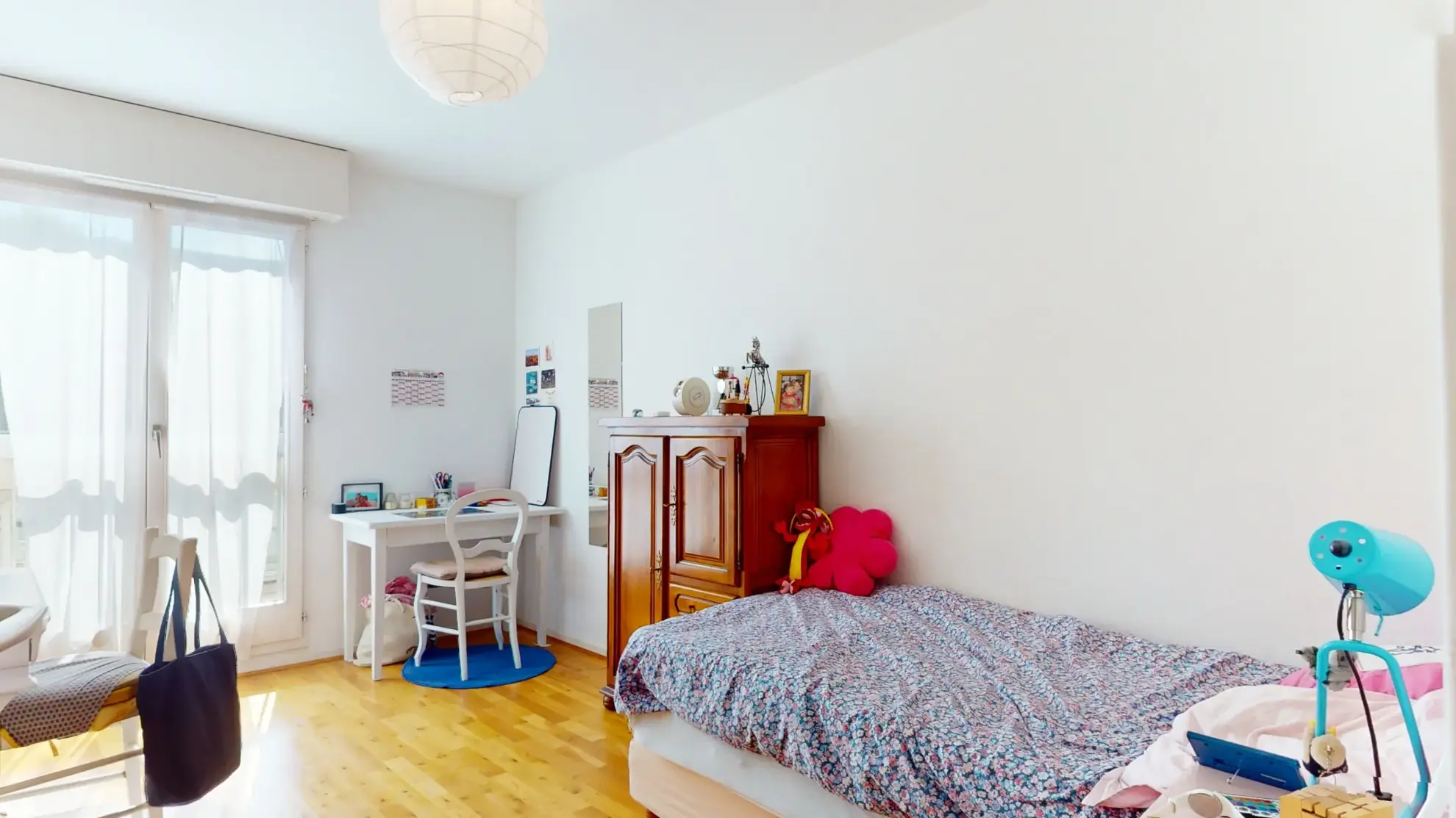 Vente d'un appartement T4 lumineux avec balcon et garage à Dijon 