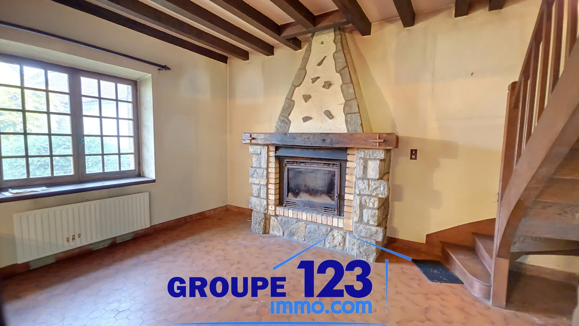 Maison à vendre à Valravillon avec grand terrain et 2 chambres 