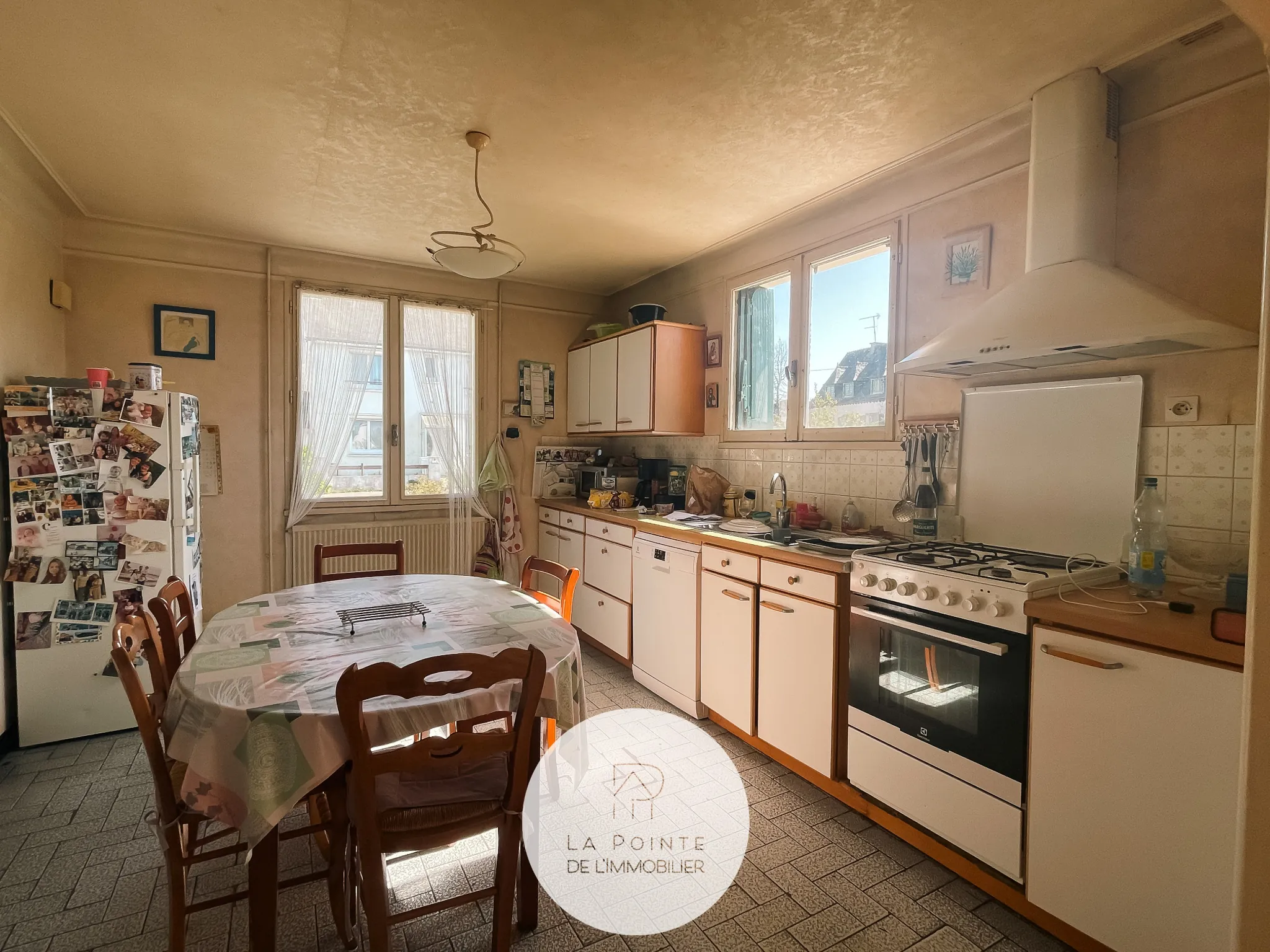 Maison à rénover avec jardin à Ploufragan, 4 chambres, grande superficie 