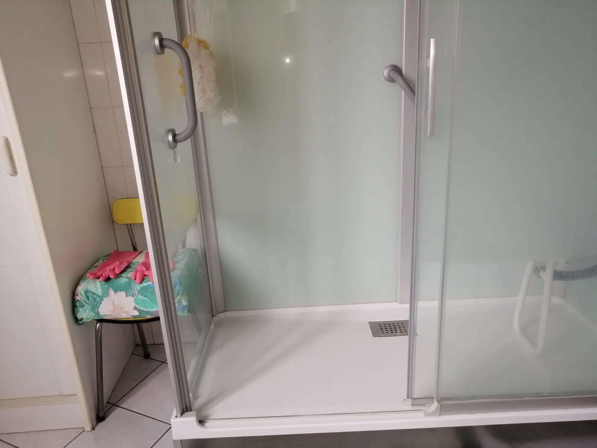 Maison à vendre à Nevers, 121 m², jardin, garage, à rénover 