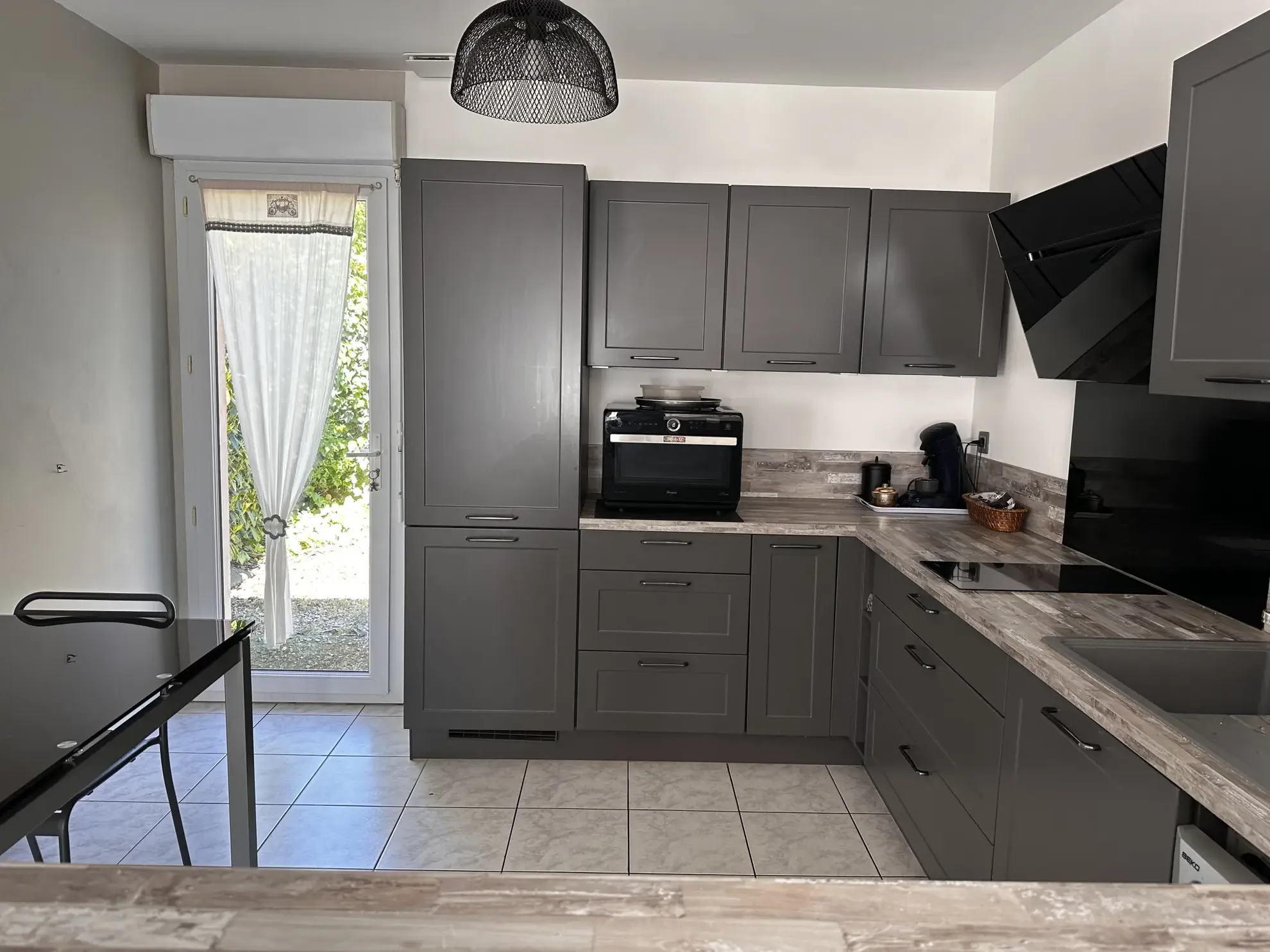 Maison de plain-pied avec piscine et garage à Trèbes - 90 m² 