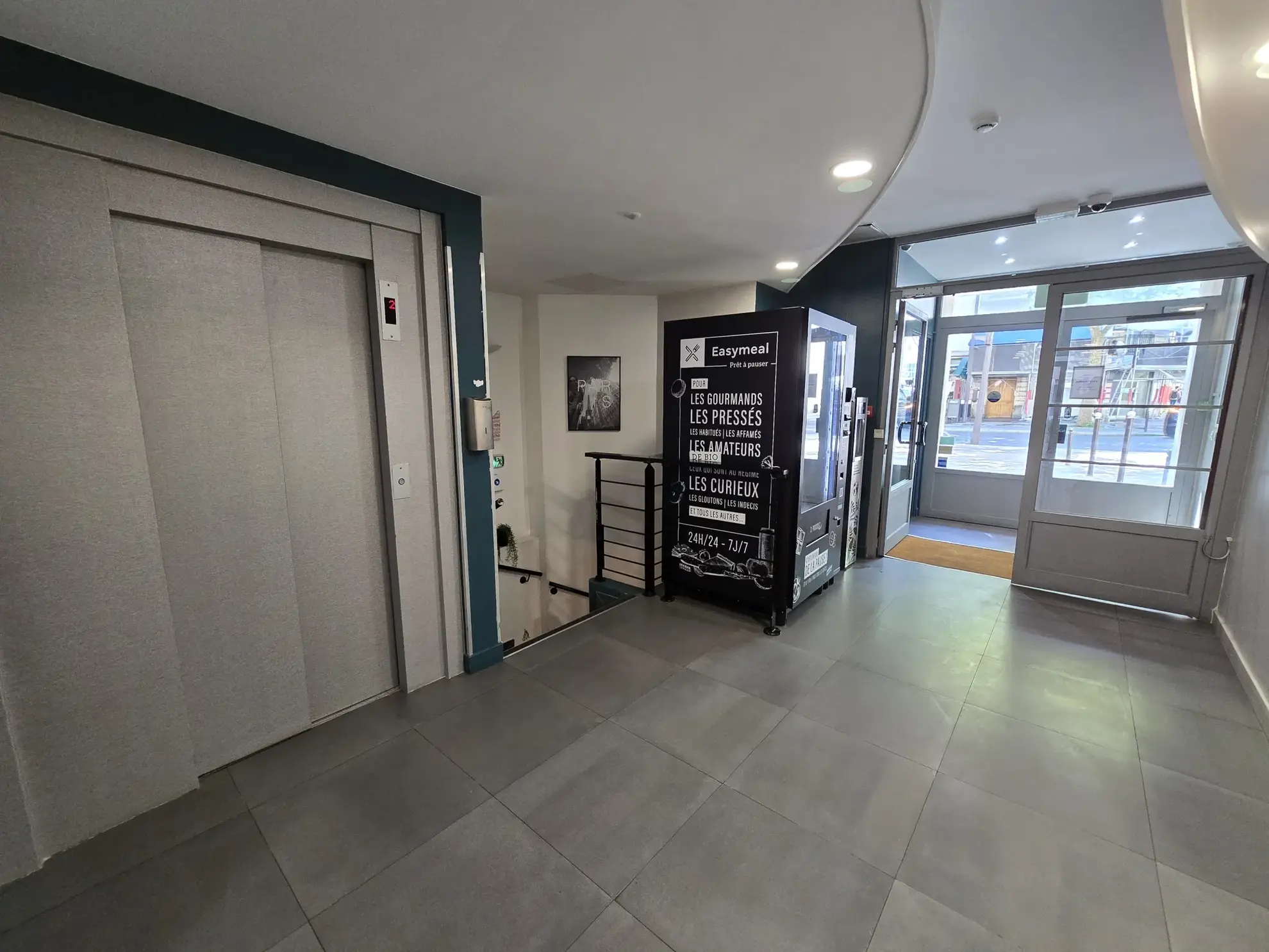 Studio meublé de 16,2 m² à Paris 19e avec bail commercial jusqu'en 2026 