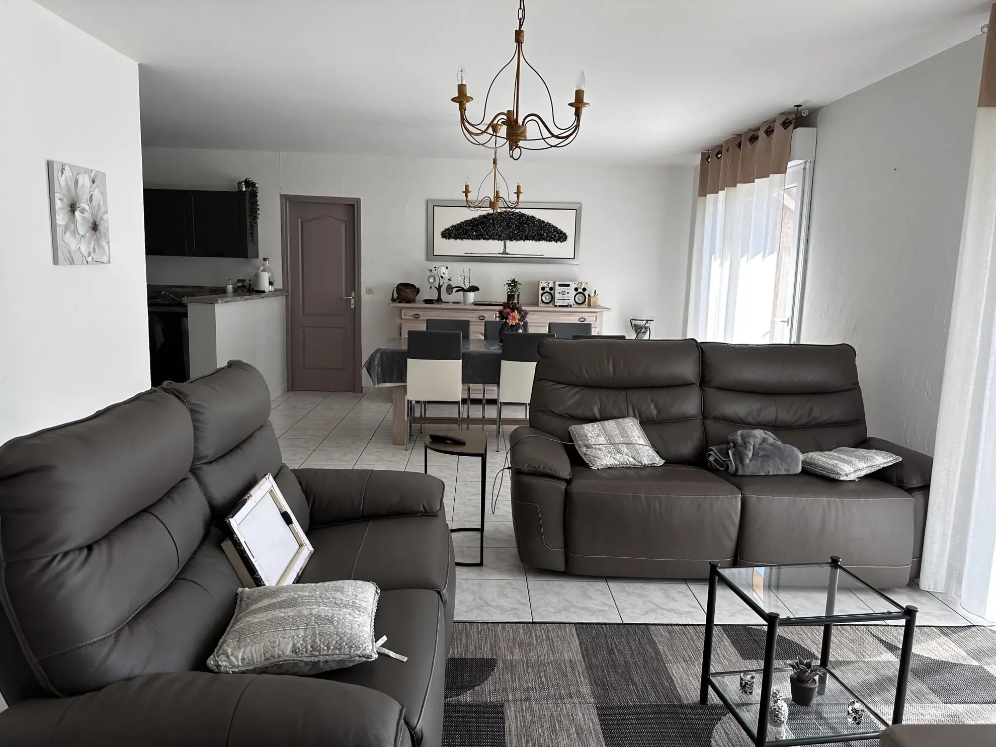 Maison de plain-pied avec piscine et garage à Trèbes - 90 m² 