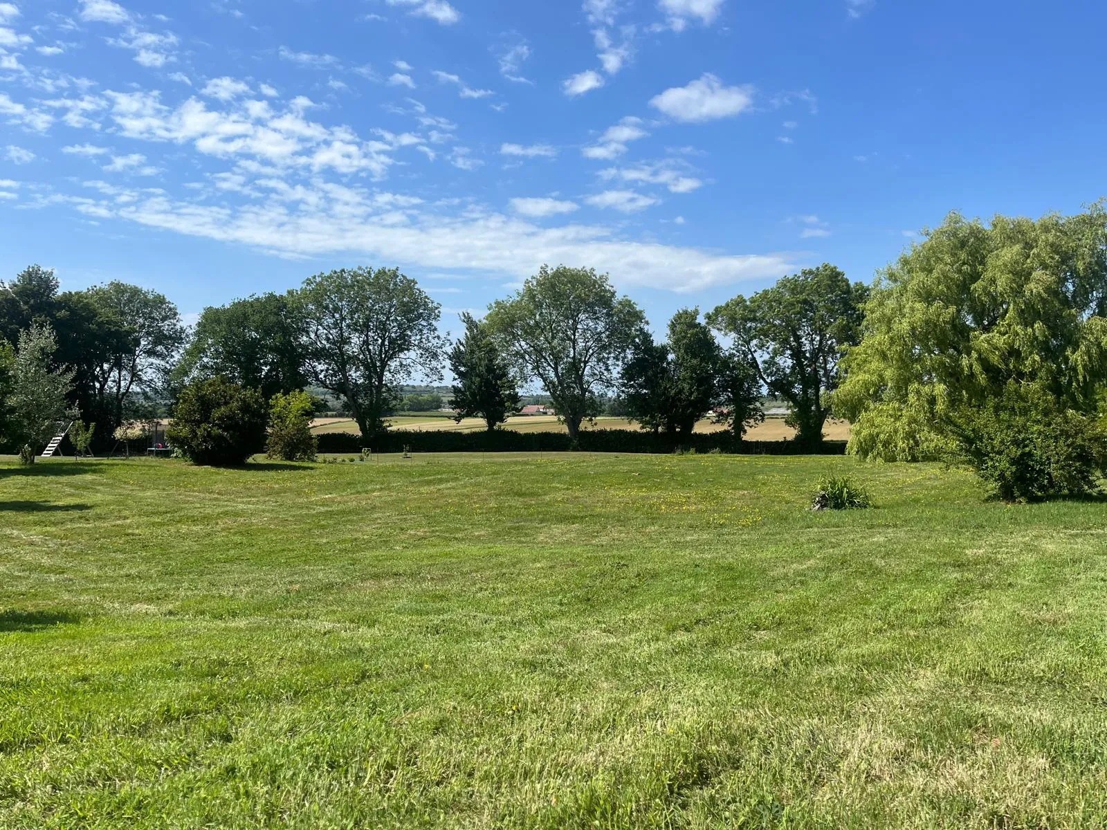 Terrain constructible à Baincthun (62360) – Opportunité rare en campagne proche Boulogne-sur-Mer