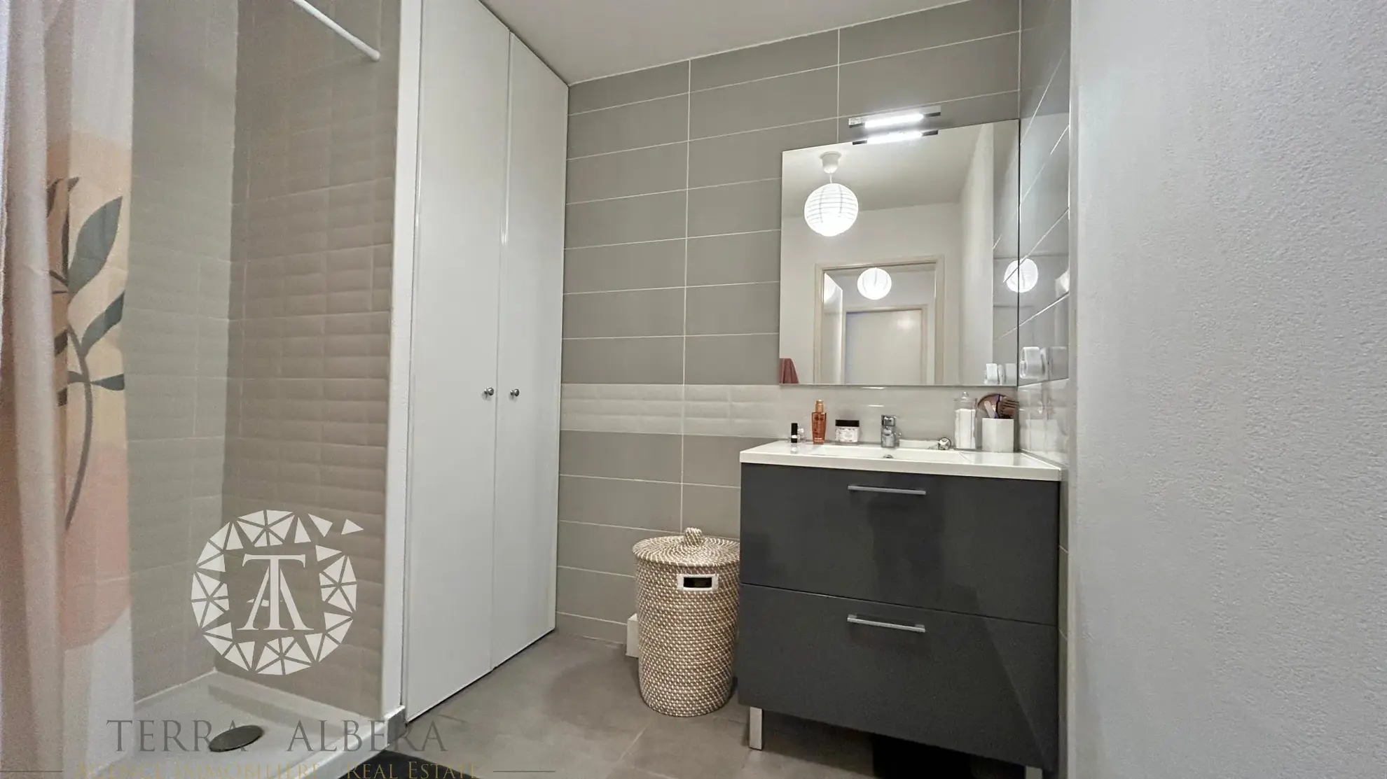 Appartement T2 avec terrasse et parking à Canet en Roussillon 