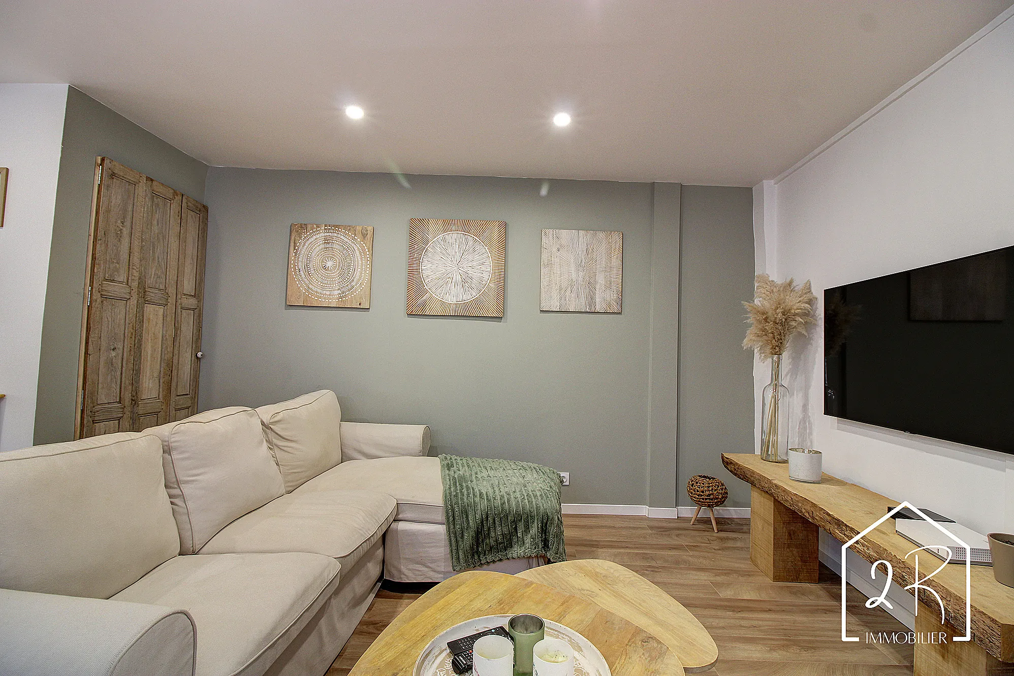 Maison de 103 m² avec terrasse à Les Roches-de-Condrieu – Rénovation récente et qualité 