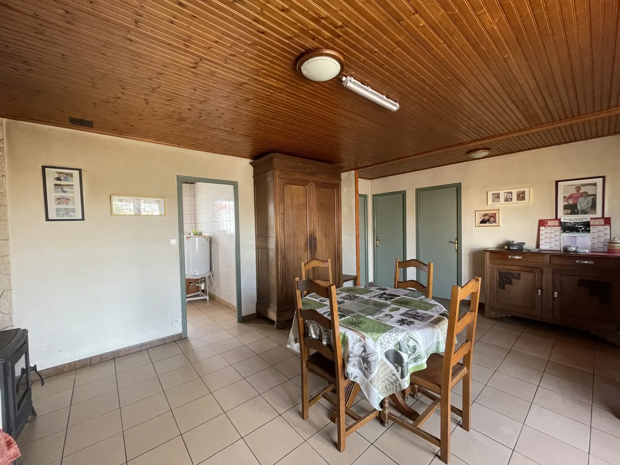 À vendre maison de plain-pied 2 chambres à L'Épine, proche commerces 