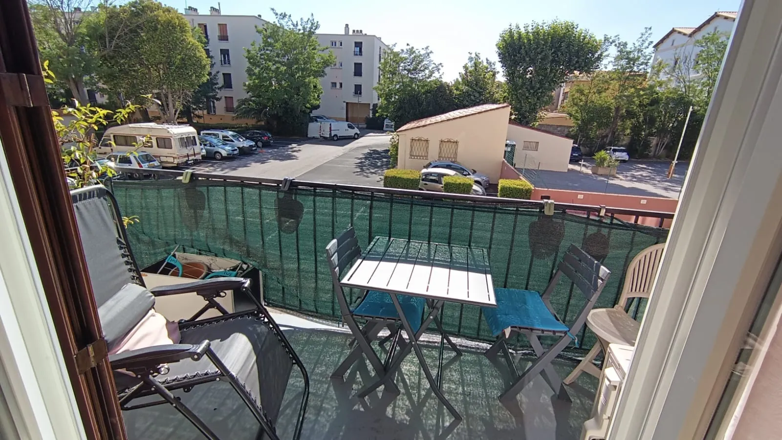 Appartement T4/5 à Perpignan avec terrasse, parking et cave 