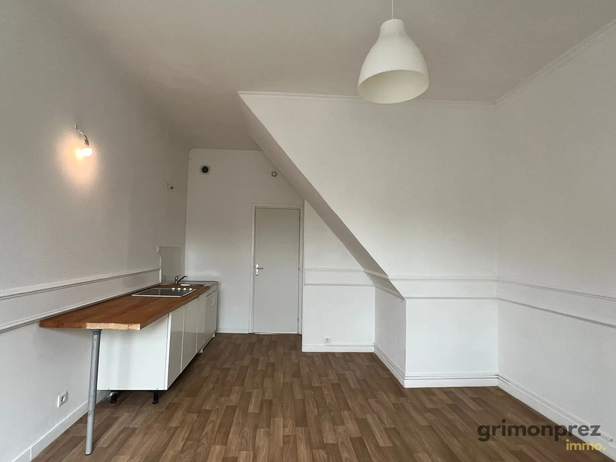 Immeuble en 4 lots à Roubaix - Rentabilité élevée pour investisseurs 