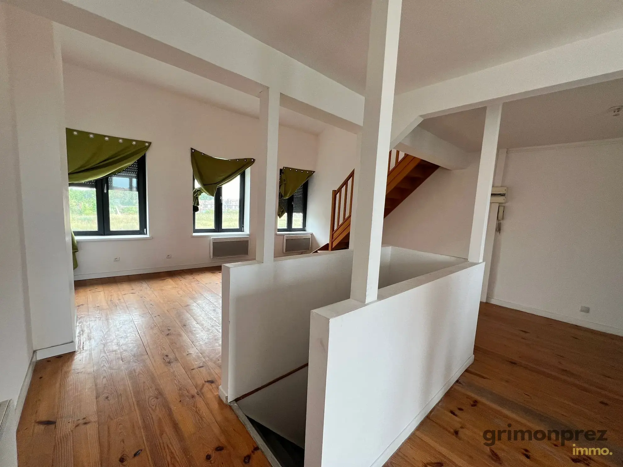 Immeuble en 4 lots à Roubaix - Rentabilité élevée pour investisseurs 