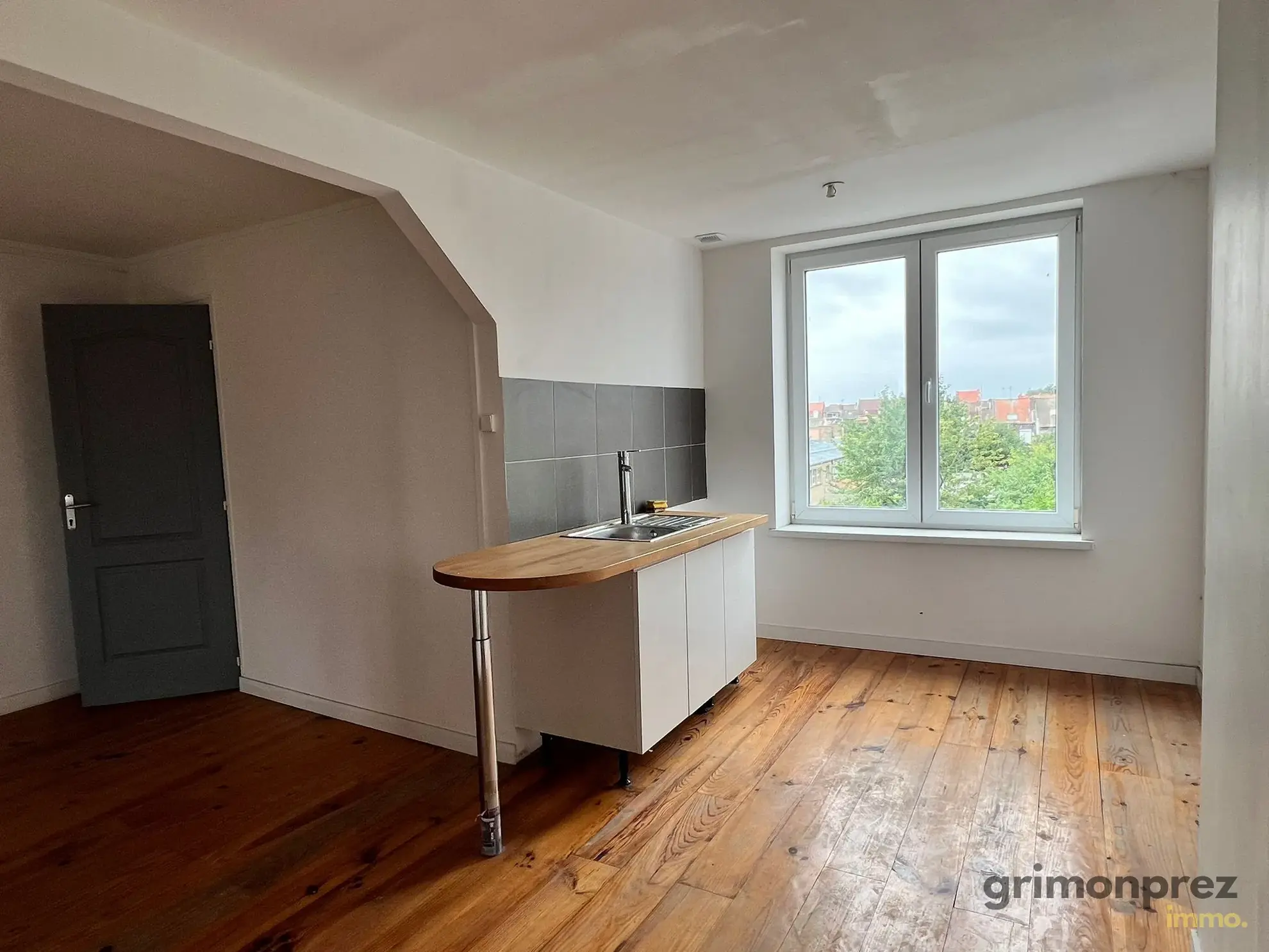 Immeuble en 4 lots à Roubaix - Rentabilité élevée pour investisseurs 