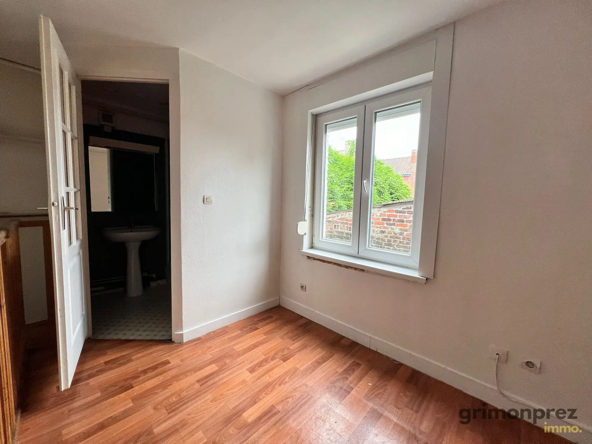 Immeuble en 4 lots à Roubaix - Rentabilité élevée pour investisseurs 