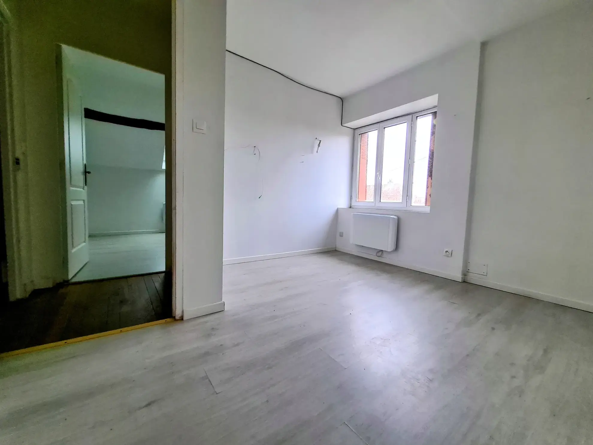 Longère rénovée de 190 m² avec annexes et terrain à Murlin proche Premery 