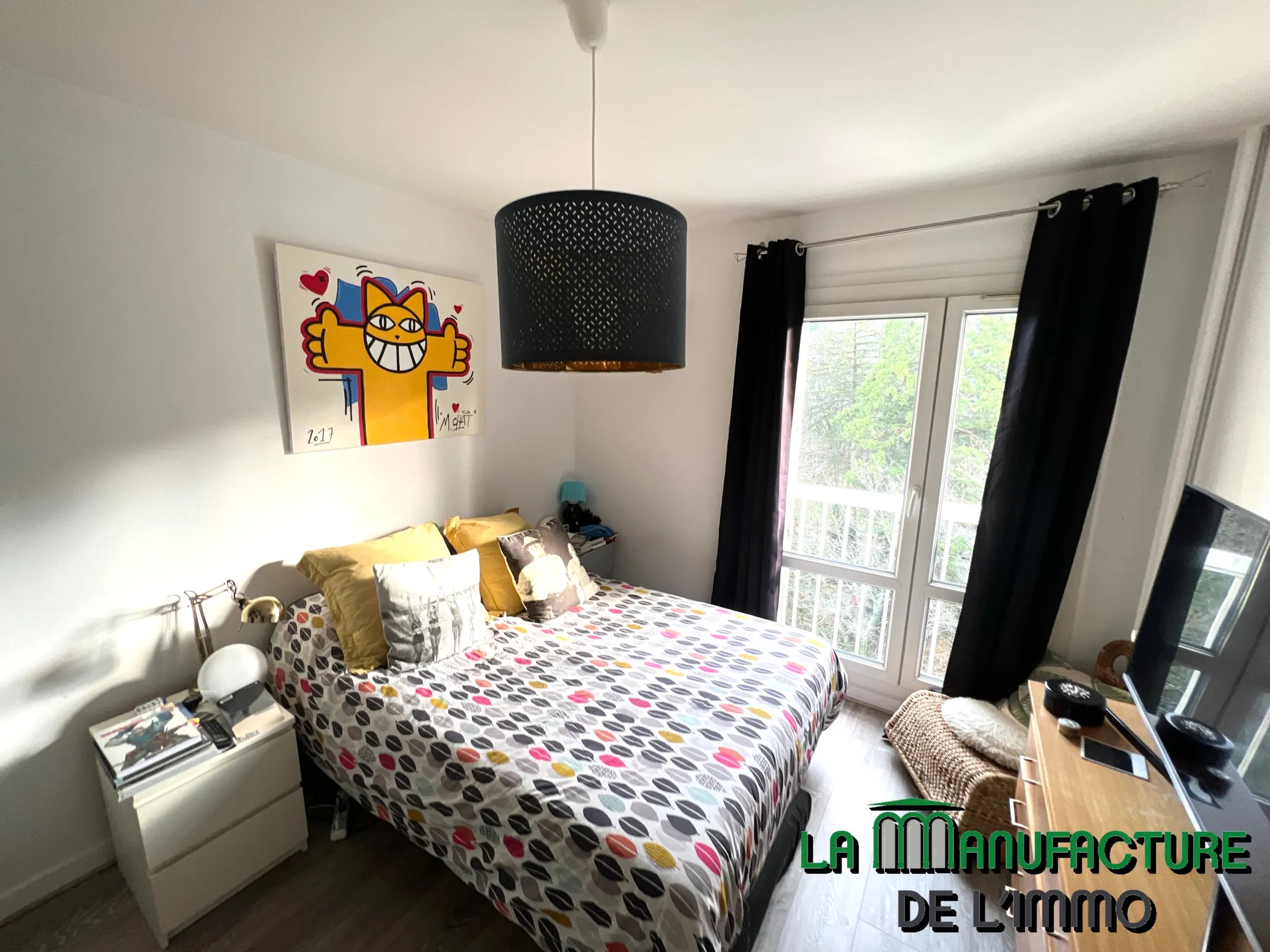 Appartement F3 avec balcon, cave et parking à Saint-Étienne 