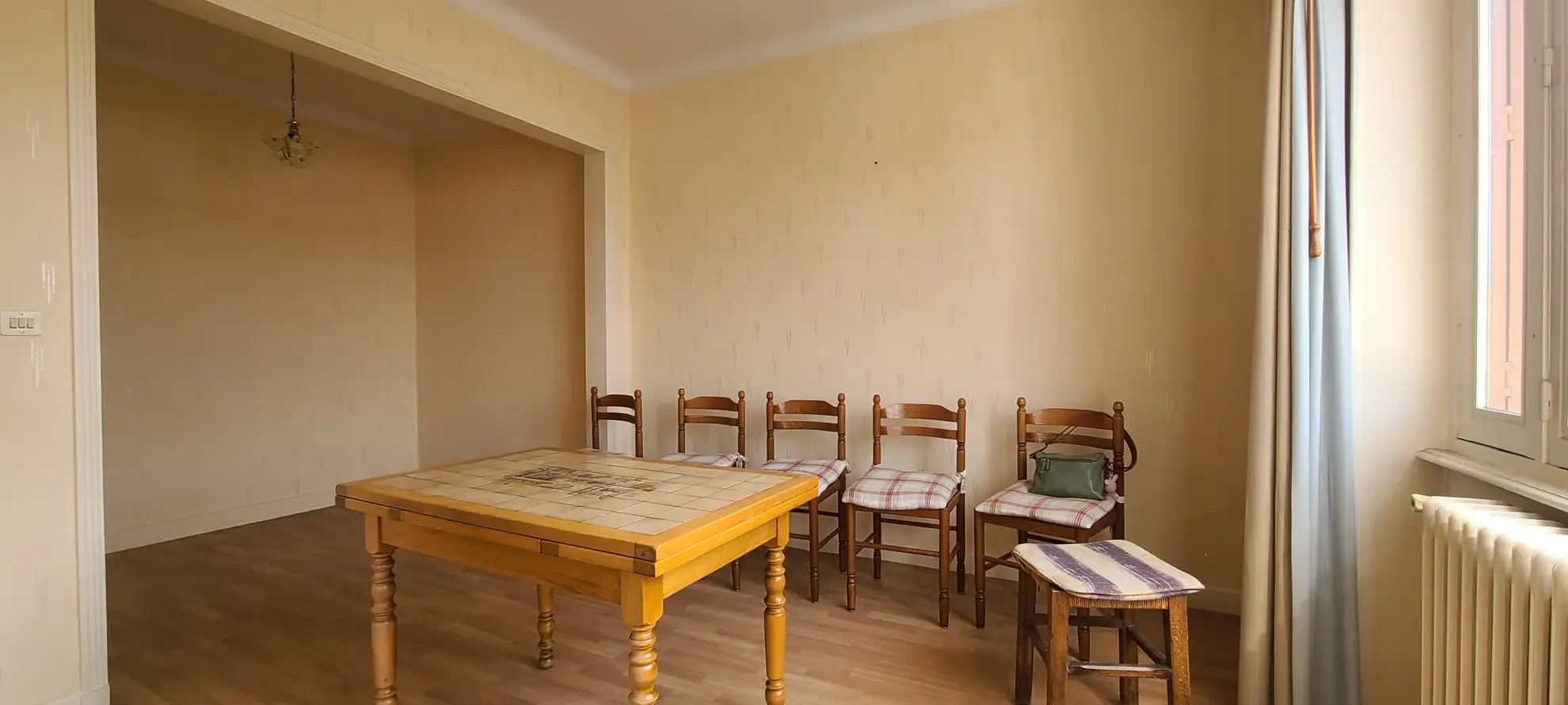 Charmante villa de plain-pied proche de Marmande avec 3 chambres et grand garage 