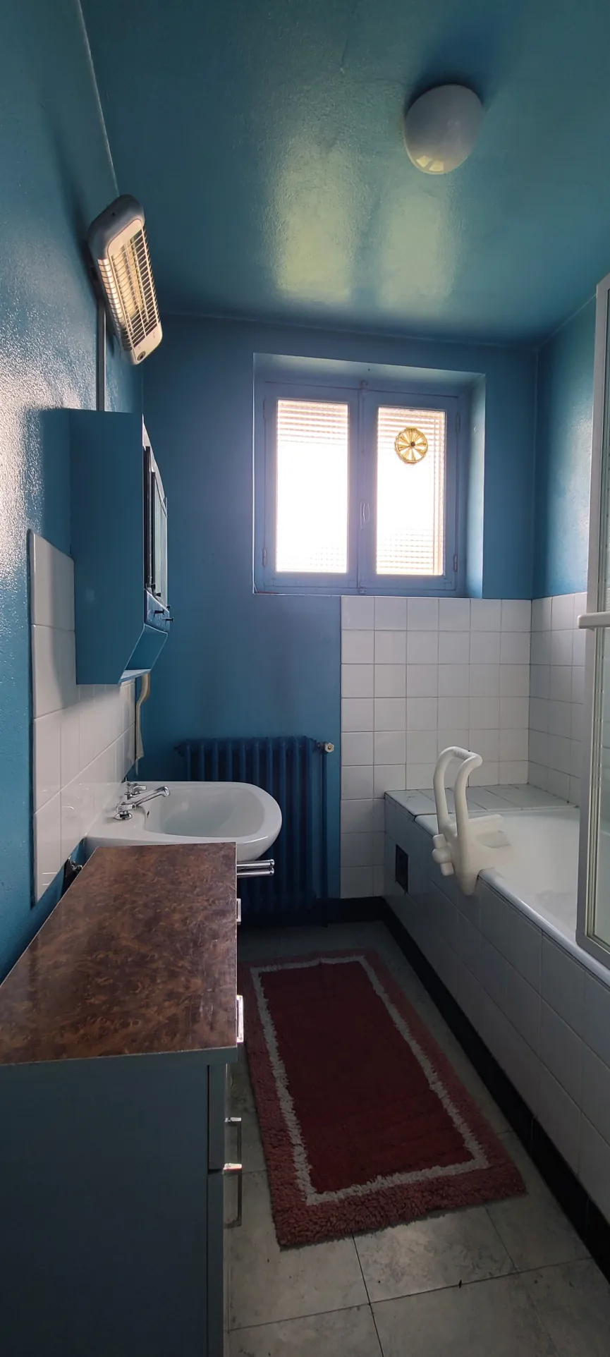 Charmante villa de plain-pied proche de Marmande avec 3 chambres et grand garage 