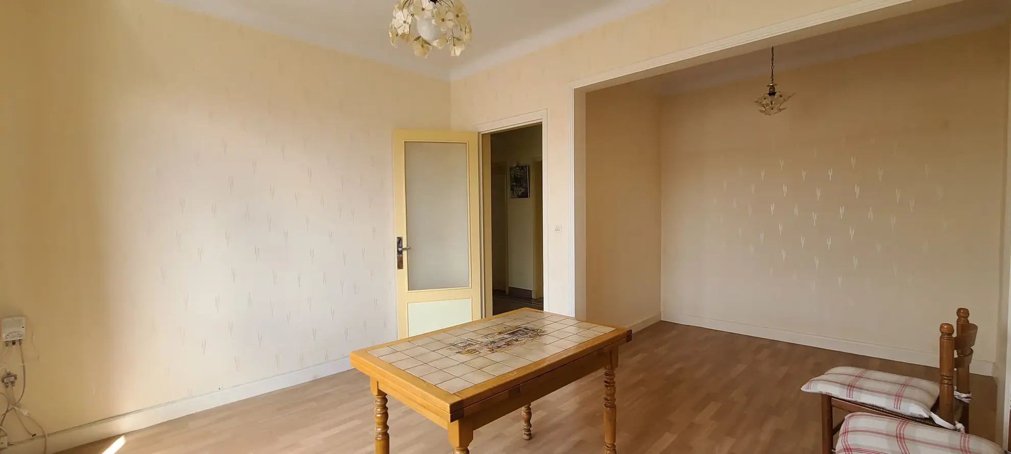 Charmante villa de plain-pied proche de Marmande avec 3 chambres et grand garage 