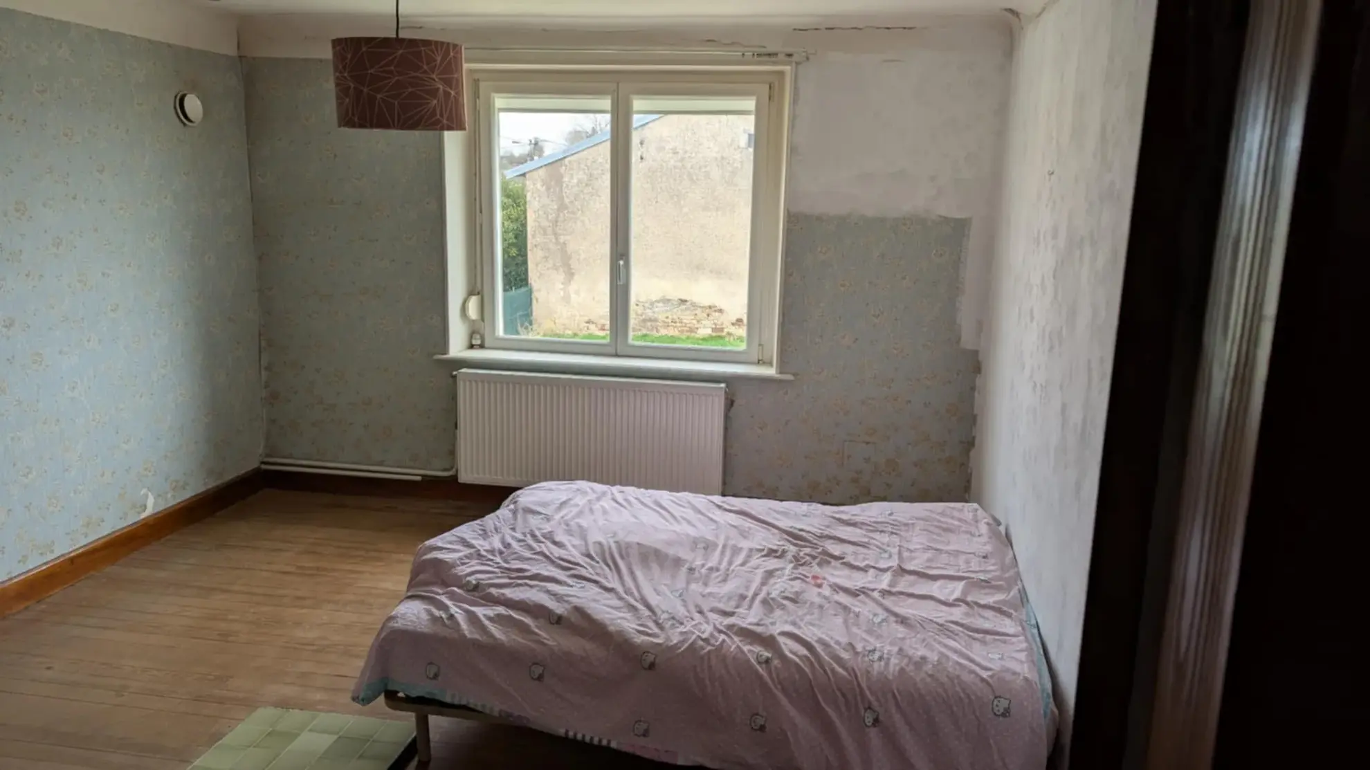 Maison à rénover de 133 m² avec grand terrain à Passavant-la-Rochère 